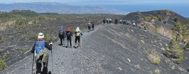 KALURA ETNA TREKKING