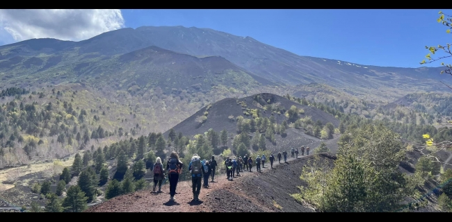 ETNA TREKKING KALURA